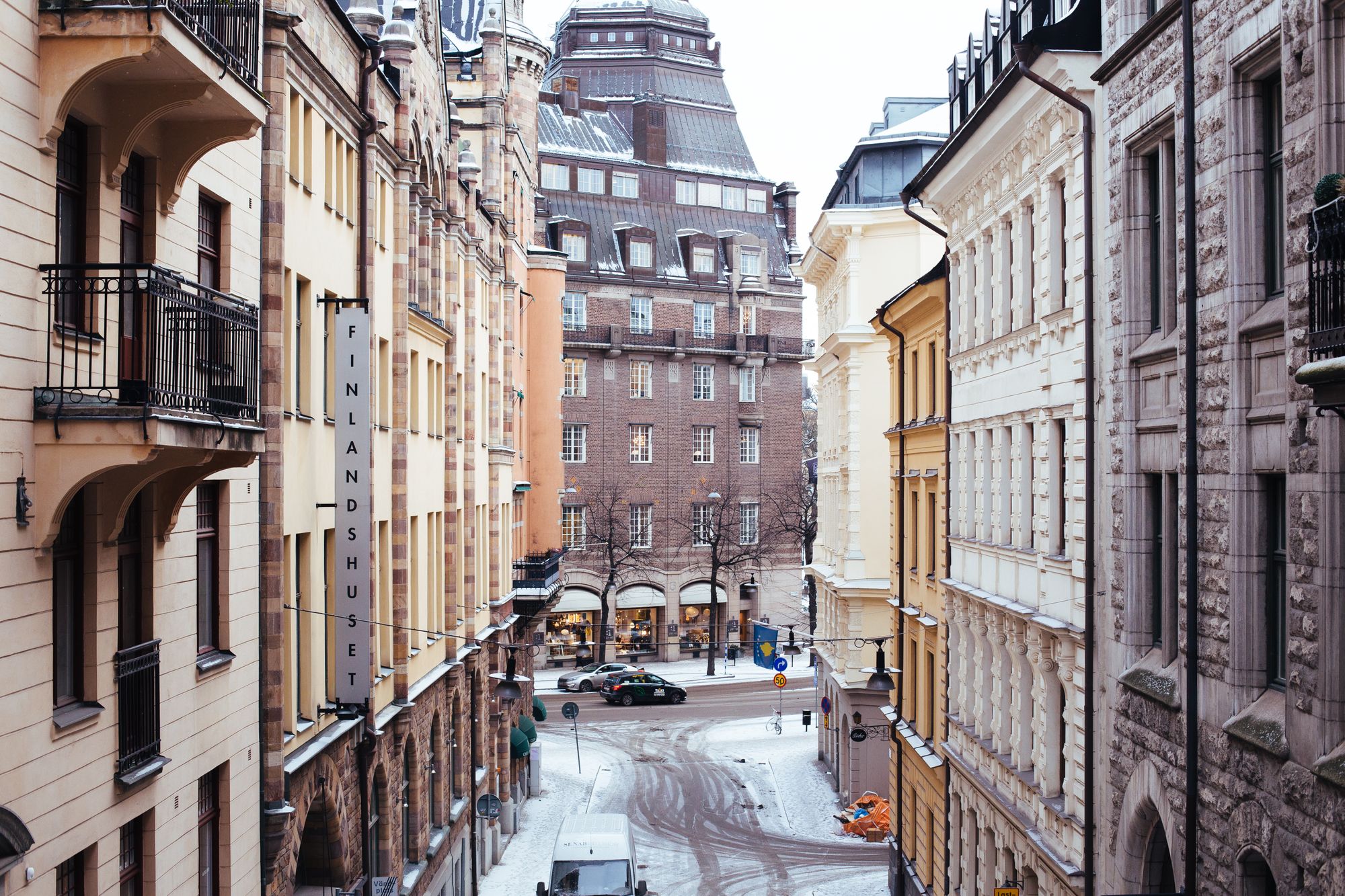 A picture of snowy Stockholm street