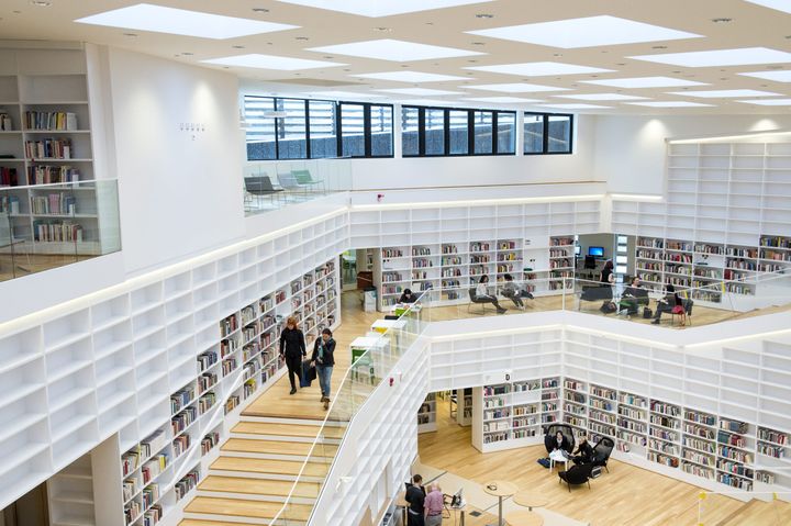 Photo from the student library at Dalarna University